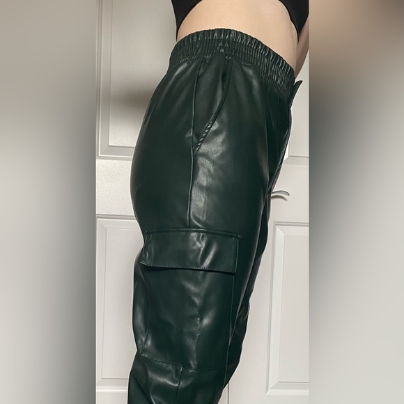 Dark green fo-leather pants - Picture 2 of 2